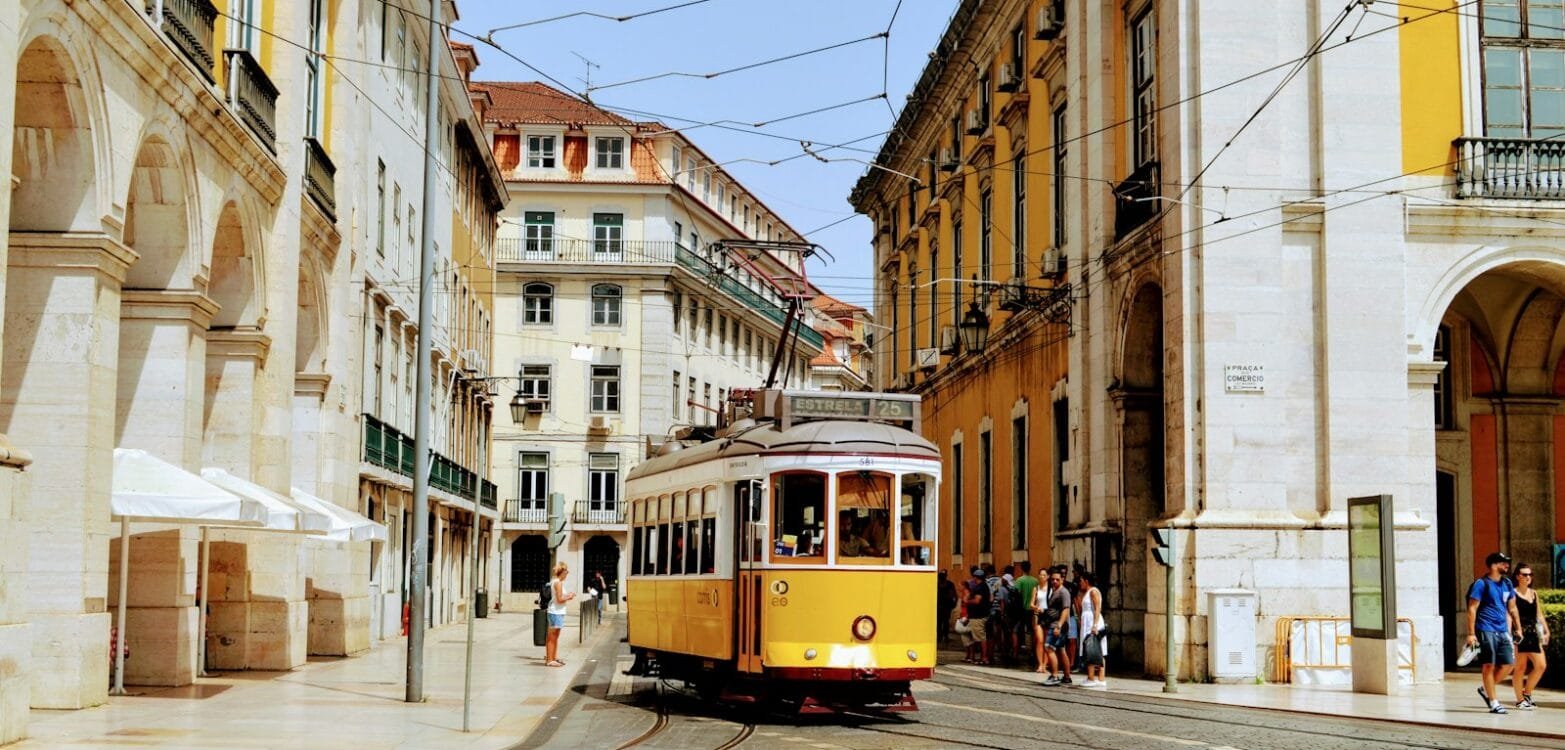Vd portugal lisbon tram - Visa Doctor Dubai